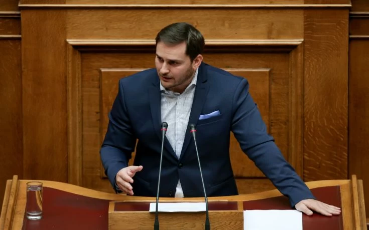 Γεωργιάδης (ΕΝΩΣΗ ΚΕΝΤΡΩΩΝ): Δεν θα προδώσω και δεν θα δαγκώσω το χέρι που με ταΐζει